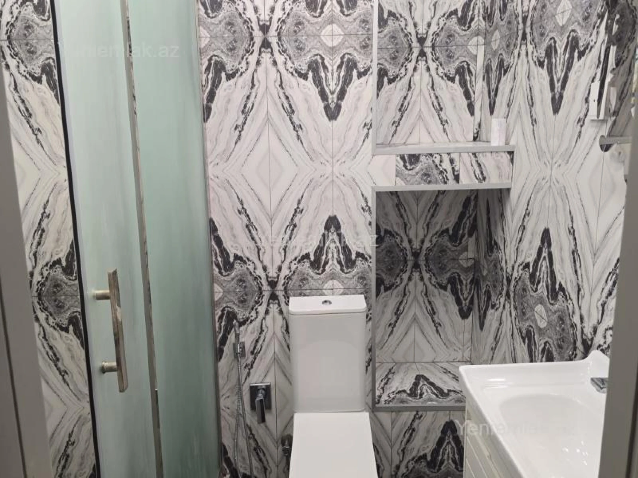 Satılır 3 otaqlı yeni tikili 101 m²