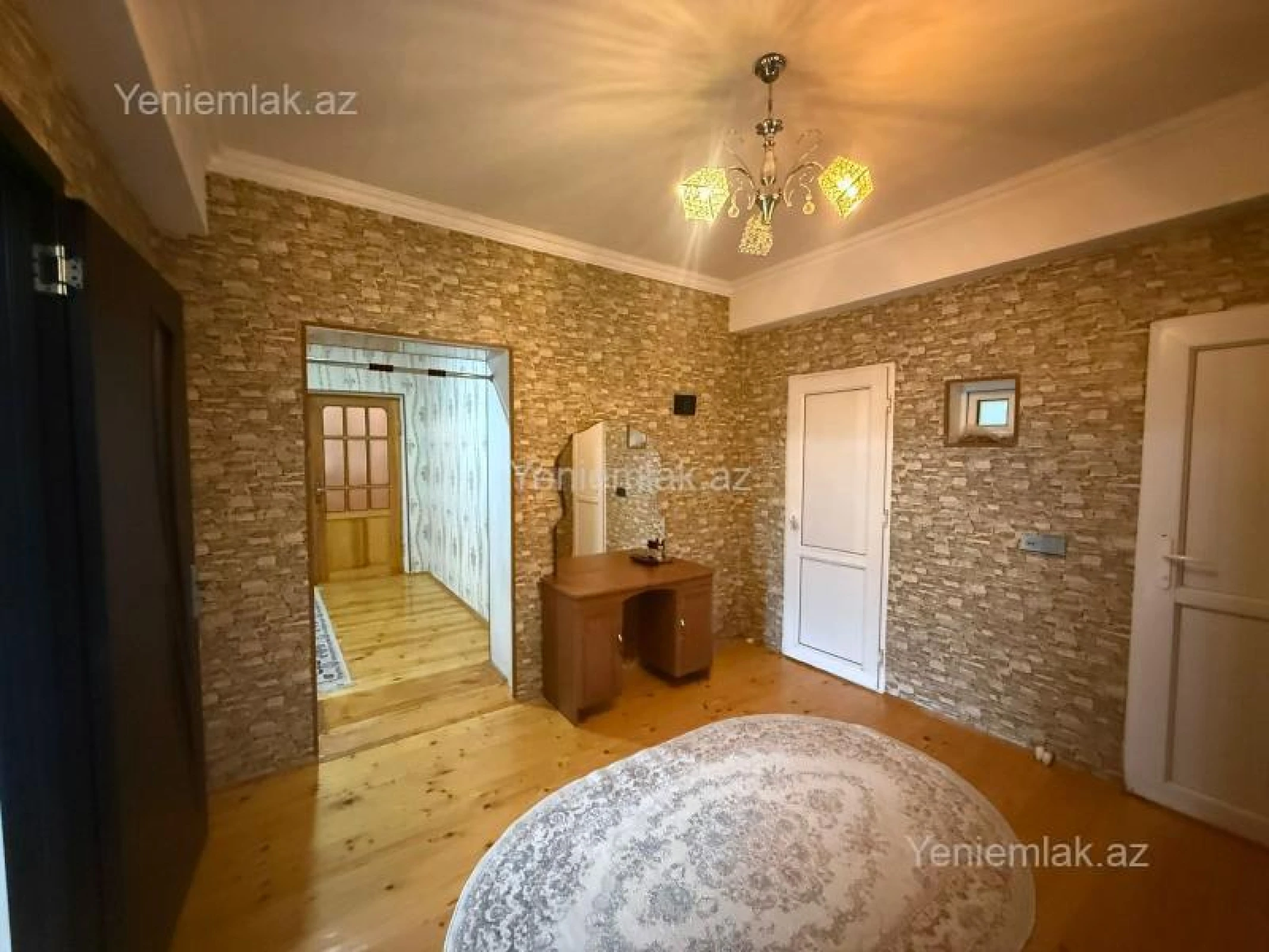 Satılır 4 otaqlı həyət evi 125 m²