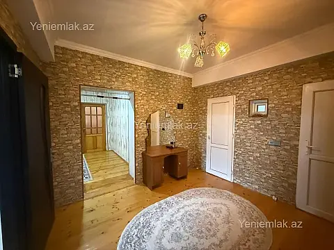 Satılır 4 otaqlı həyət evi 125 m²