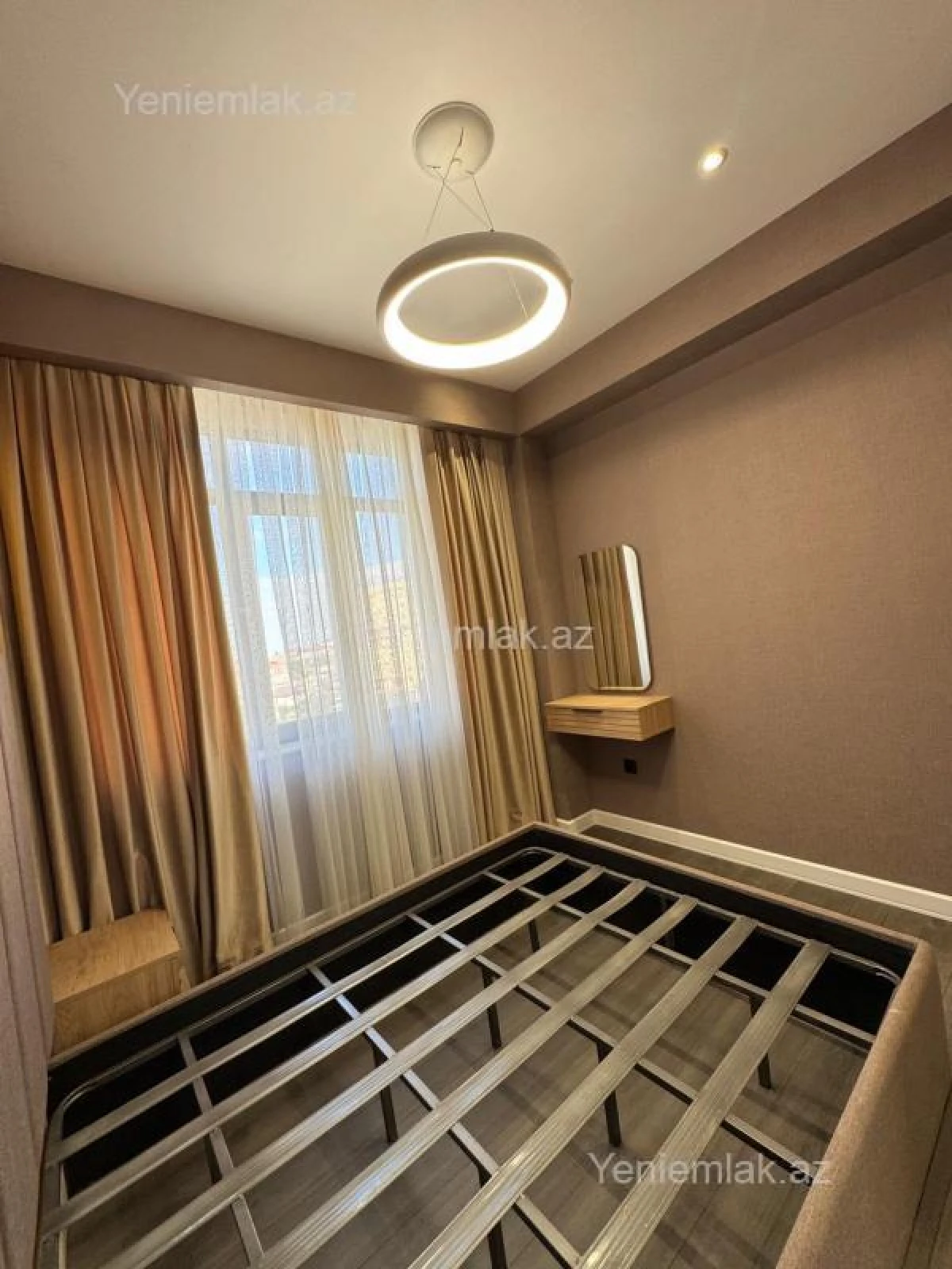 Satılır 2 otaqlı yeni tikili 63 m²