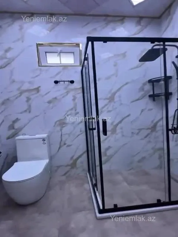 Satılır 6 otaqlı həyət evi 350 m²