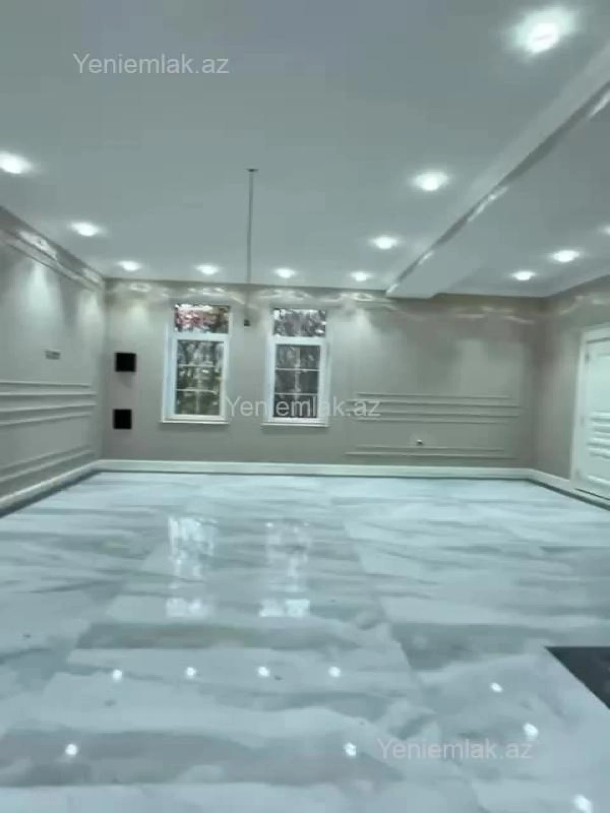Satılır 6 otaqlı həyət evi 350 m²