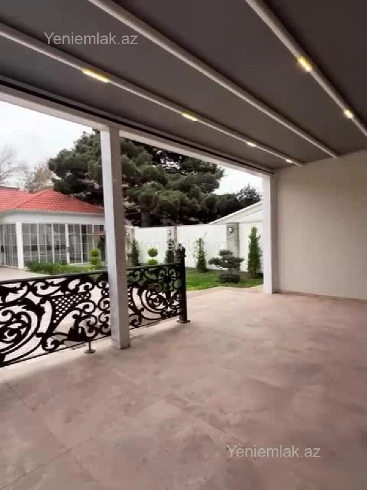 Satılır 6 otaqlı həyət evi 350 m²