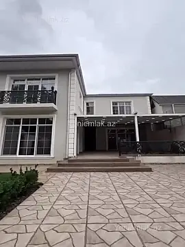 Satılır 6 otaqlı həyət evi 350 m²