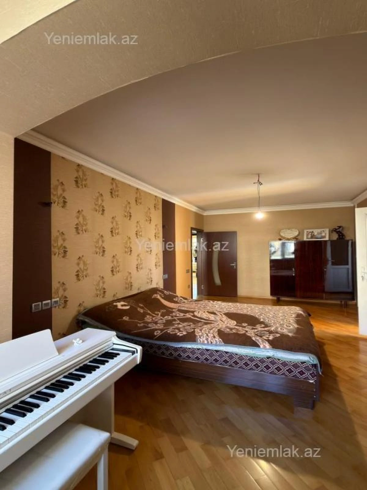 Satılır 3 otaqlı köhnə tikili 80 m²