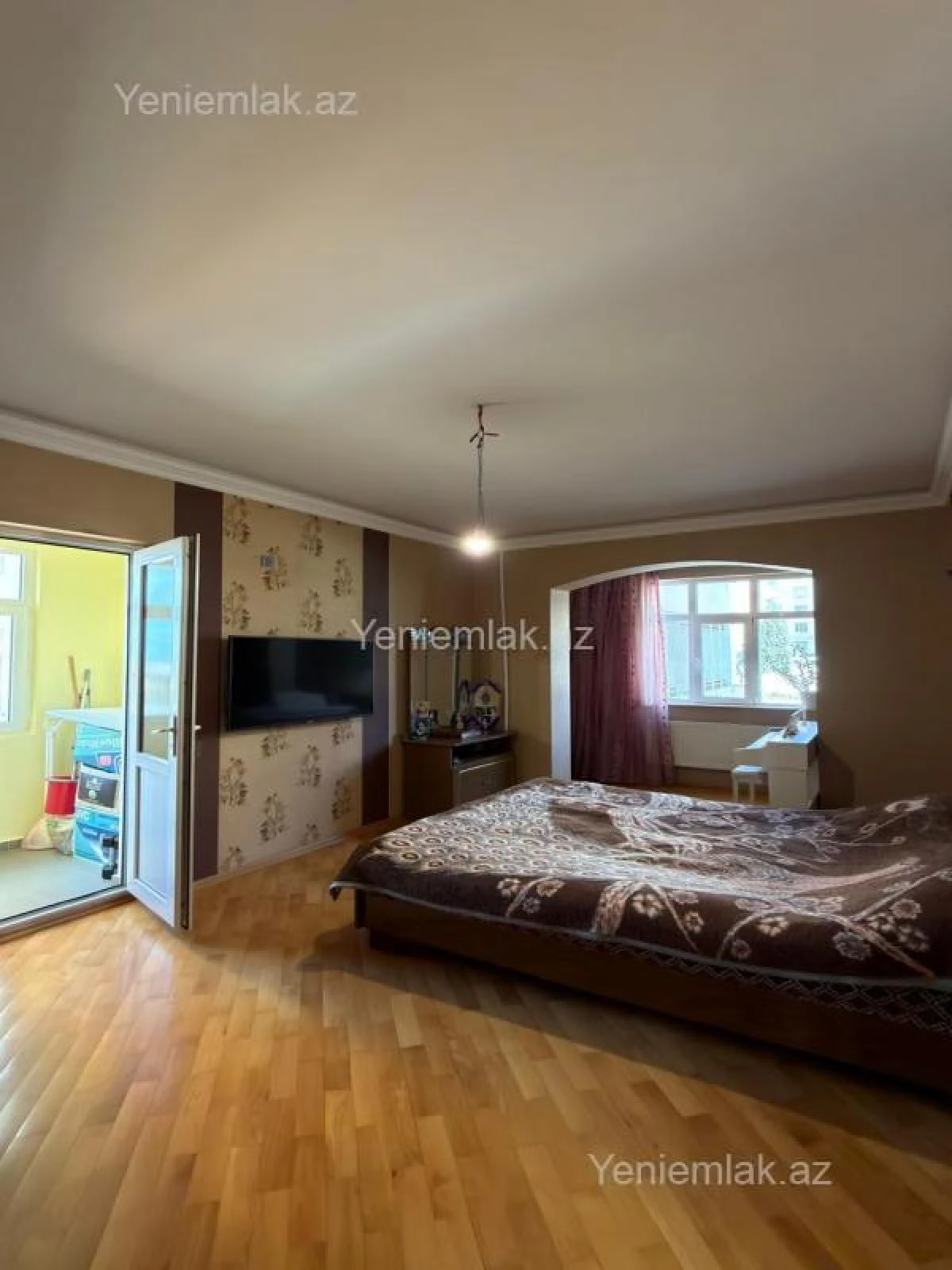 Satılır 3 otaqlı köhnə tikili 80 m²