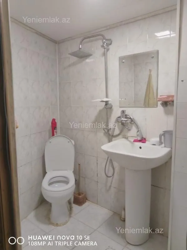 Satılır 3 otaqlı köhnə tikili 65 m²