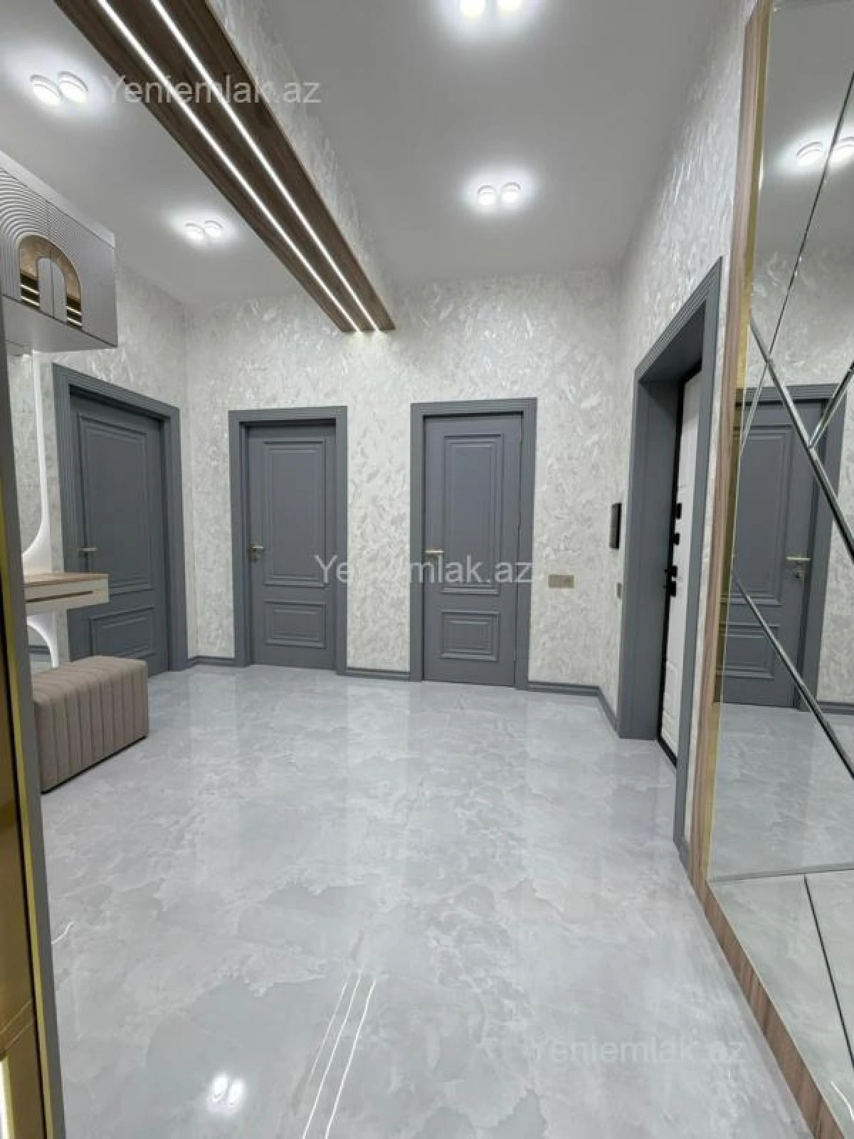 Satılır 3 otaqlı yeni tikili 96 m²
