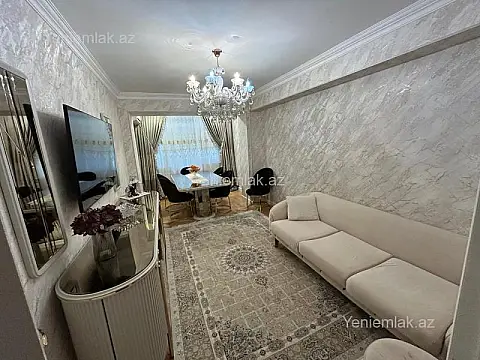 Satılır 2 otaqlı köhnə tikili 70 m²