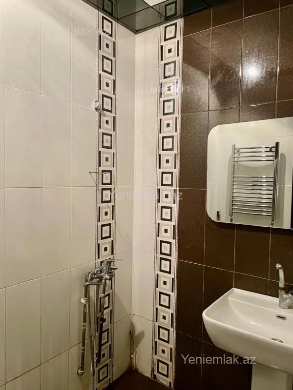 Satılır 2 otaqlı yeni tikili 91 m²