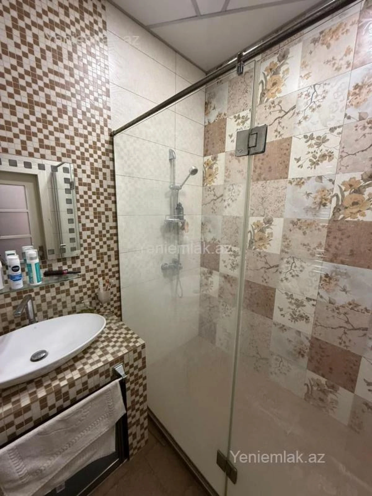 Satılır 3 otaqlı yeni tikili 102 m²