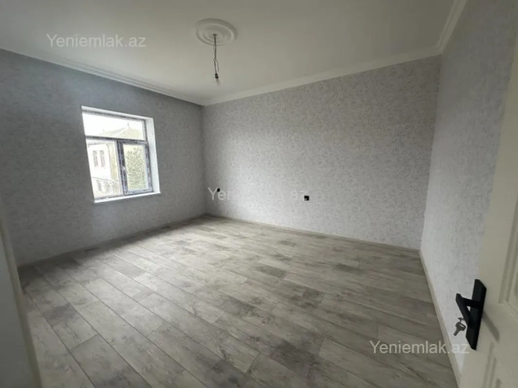 Satılır 3 otaqlı həyət evi 100 m²