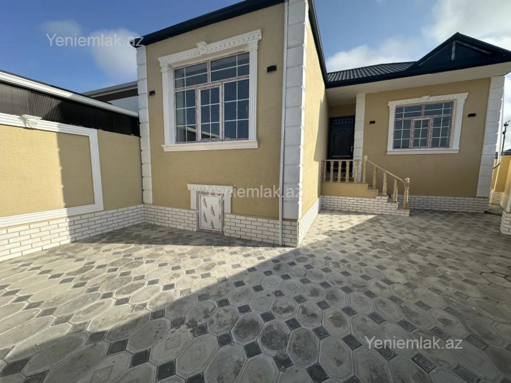 Satılır 3 otaqlı həyət evi 100 m²