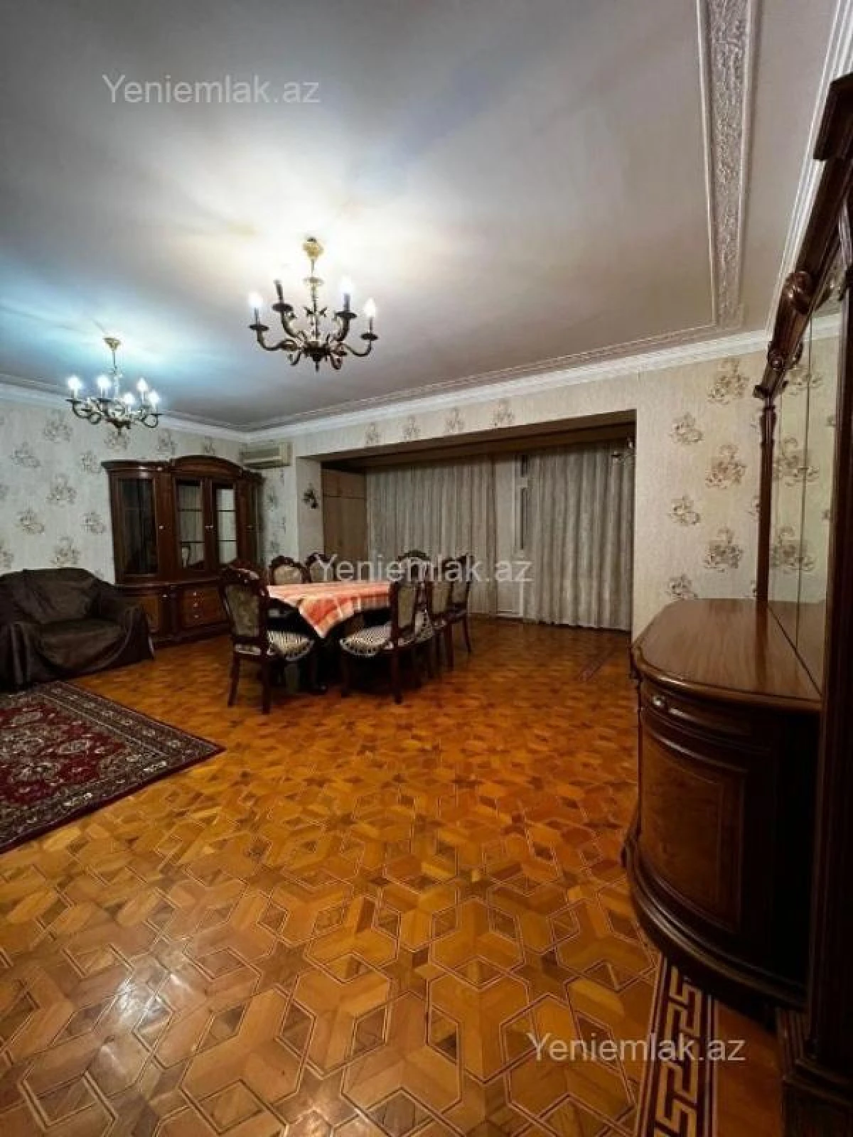 Satılır 3 otaqlı köhnə tikili 90 m²