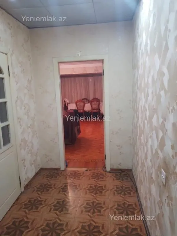 Satılır 3 otaqlı köhnə tikili 90 m²