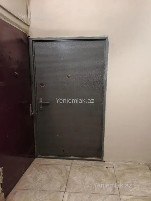 Satılır 1 otaqlı köhnə tikili 40 m²