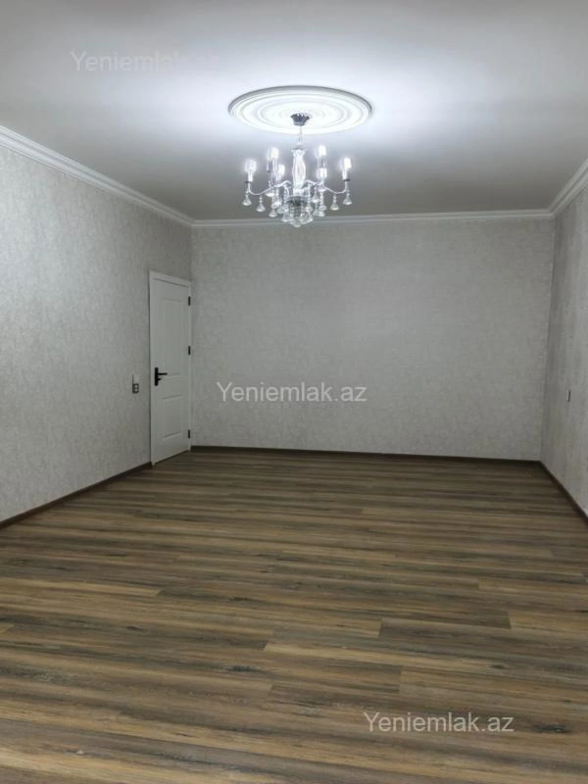 Satılır 1 otaqlı köhnə tikili 40 m²