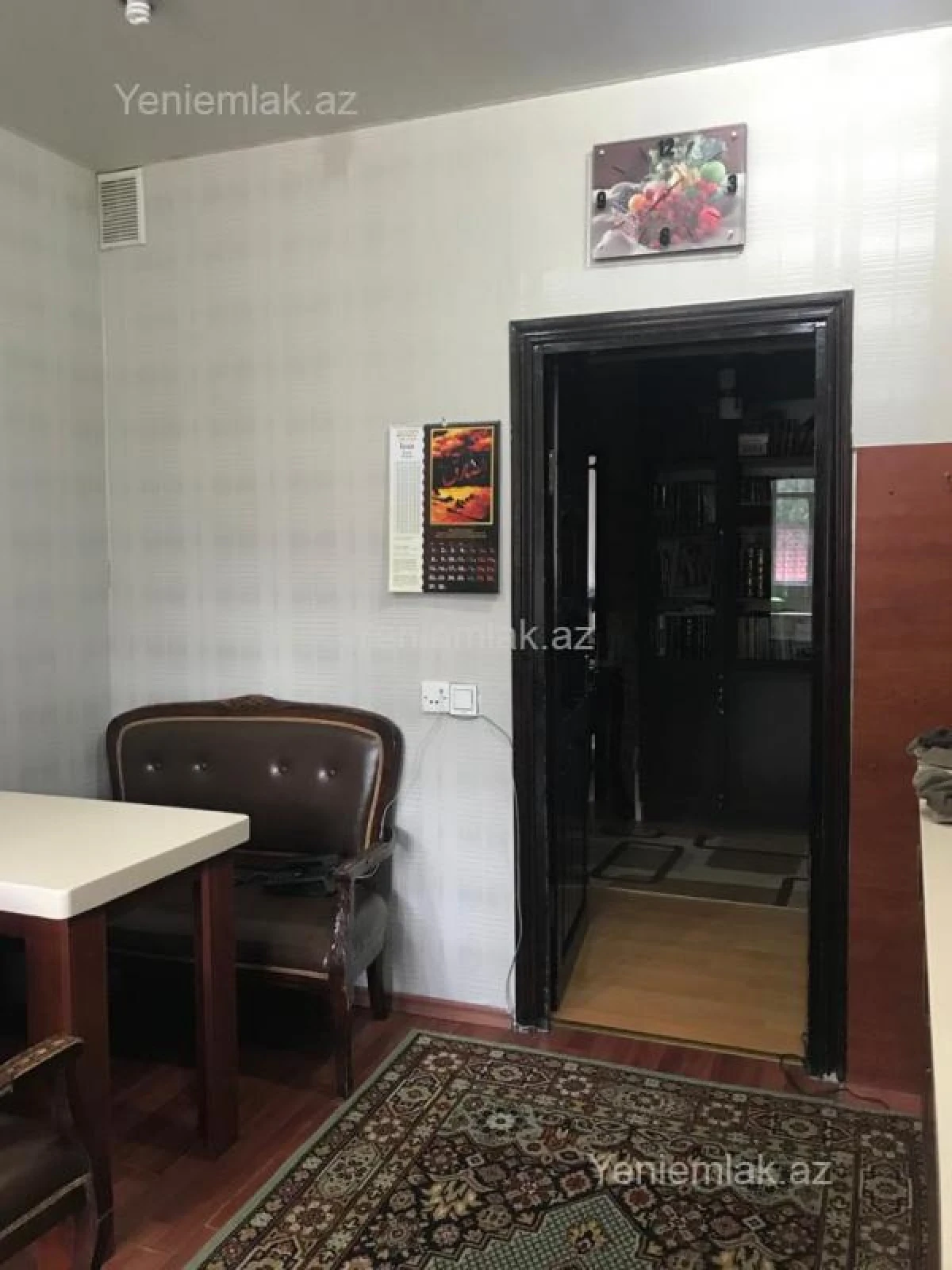 Satılır 5 otaqlı köhnə tikili 120 m²