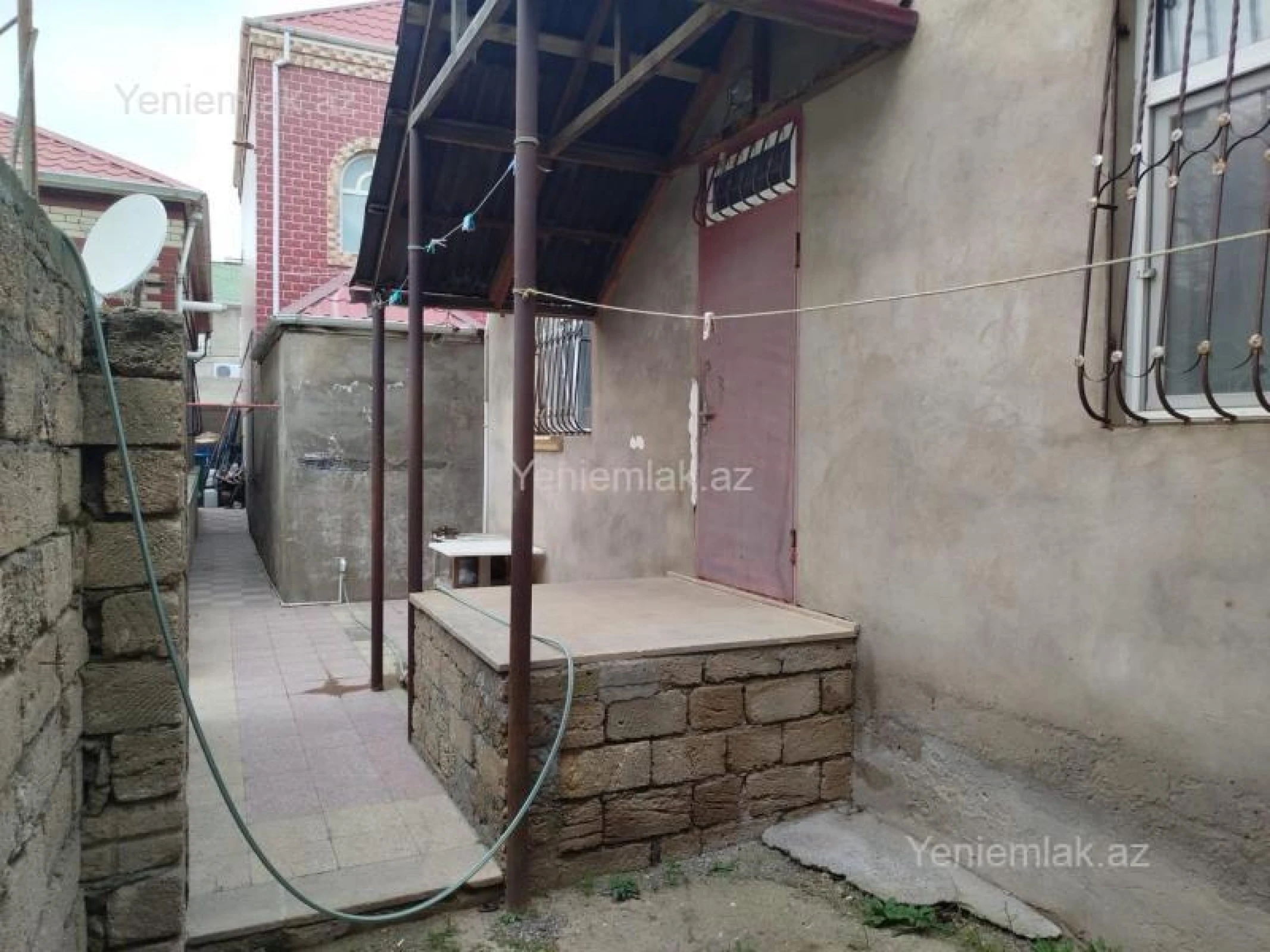 Satılır 3 otaqlı həyət evi 80 m²
