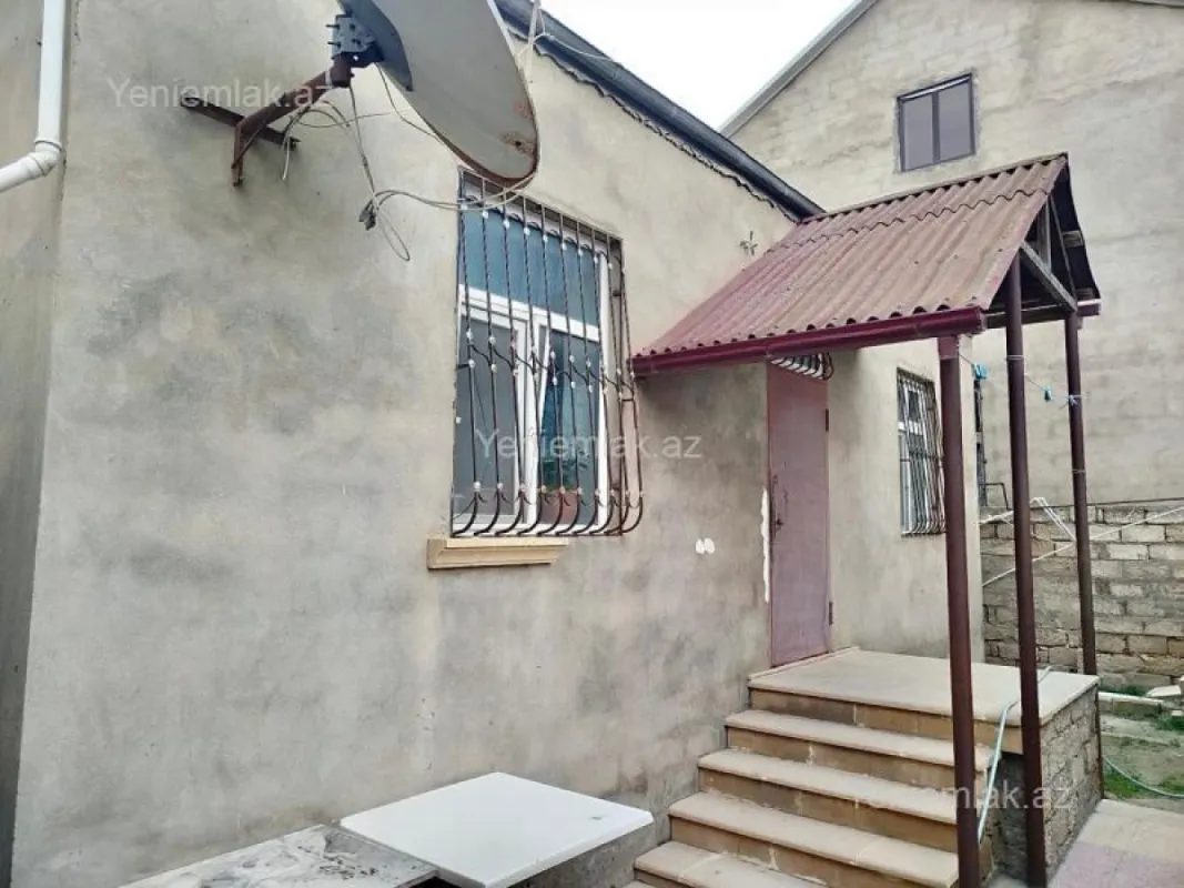 Satılır 3 otaqlı həyət evi 80 m²