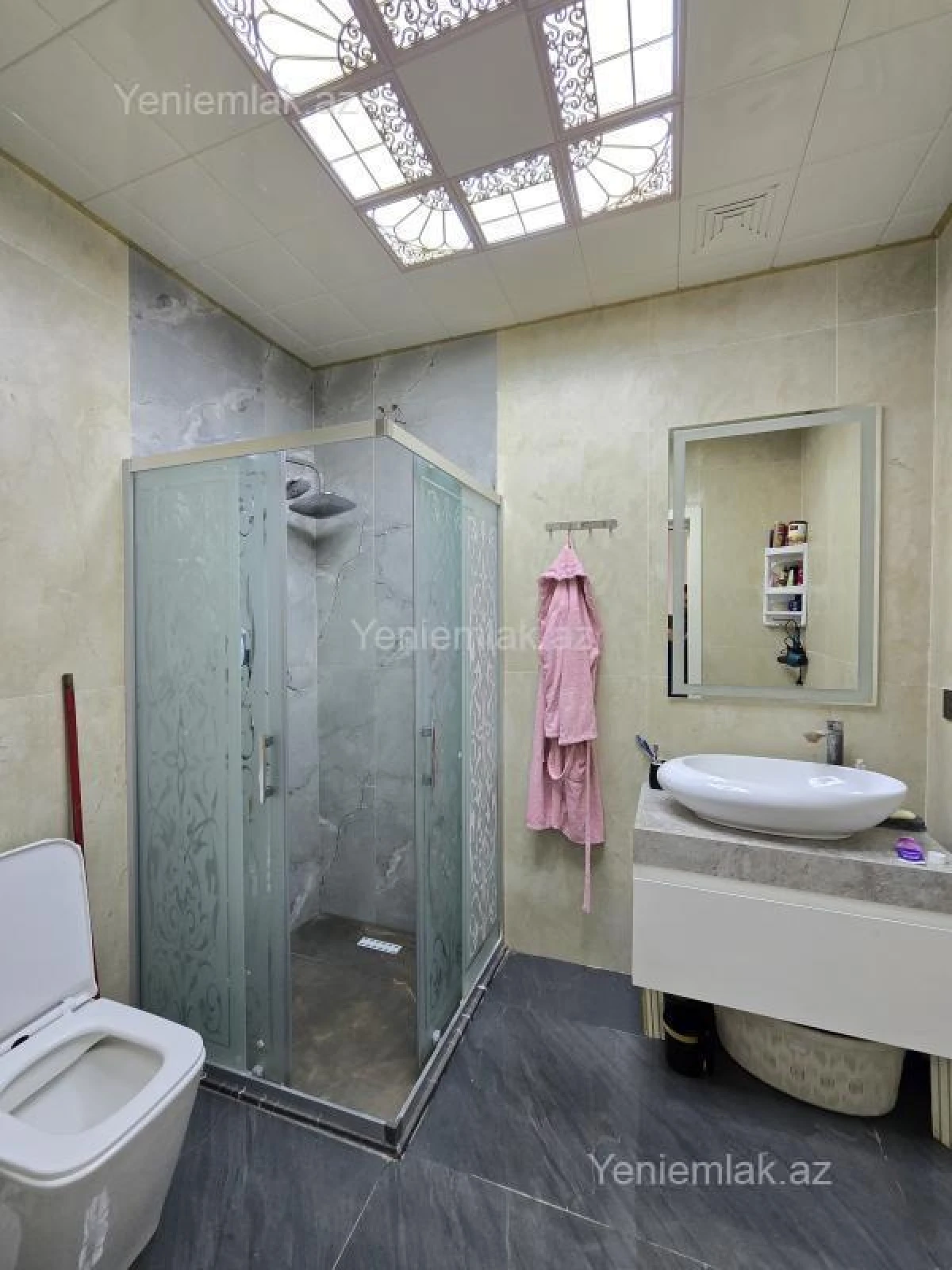 Satılır 2 otaqlı yeni tikili 81 m²