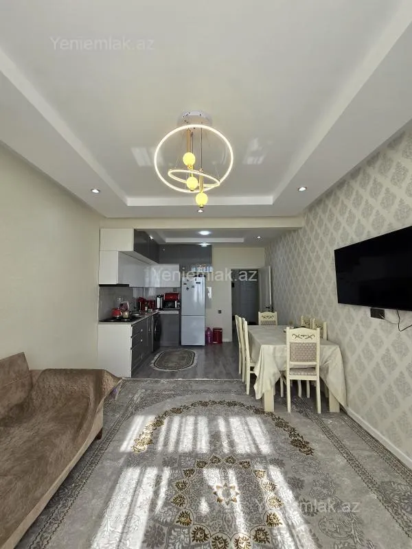 Satılır 2 otaqlı yeni tikili 81 m²