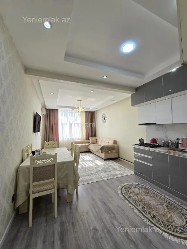 Satılır 2 otaqlı yeni tikili 81 m²