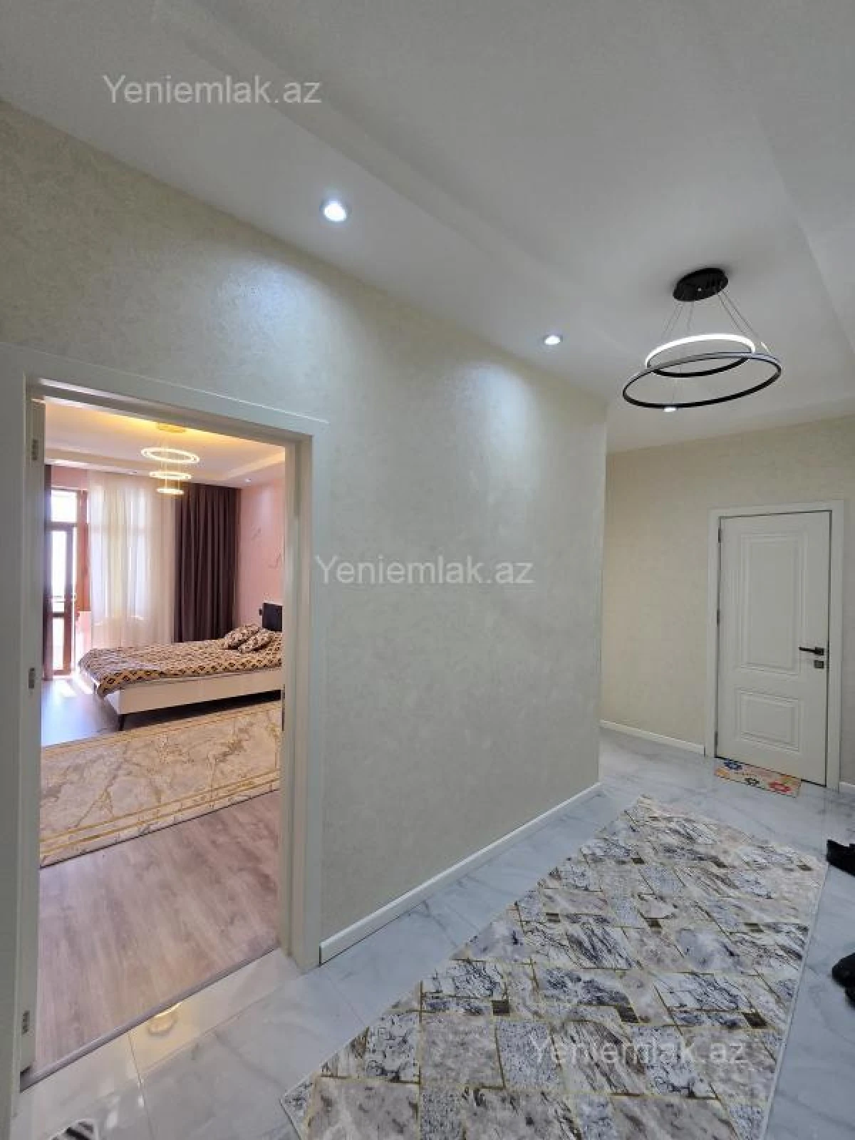 Satılır 2 otaqlı yeni tikili 81 m²