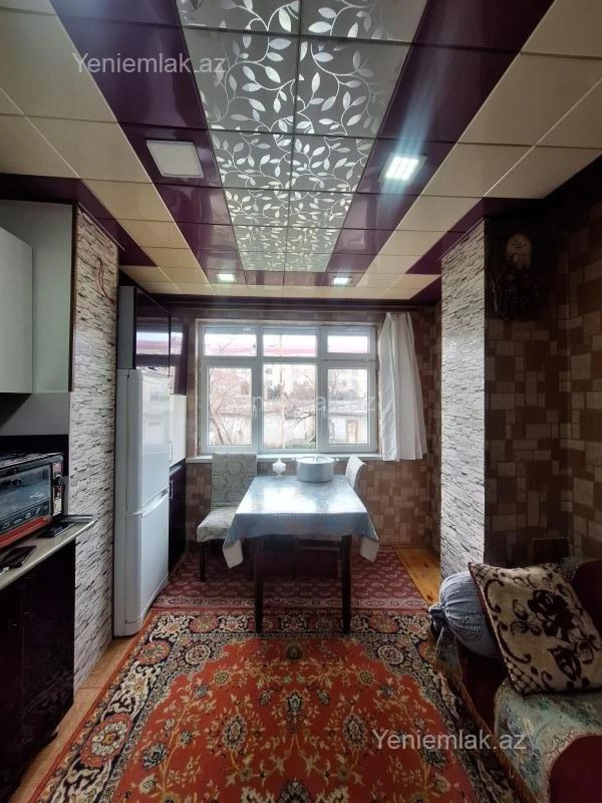 Satılır 3 otaqlı köhnə tikili 75 m²