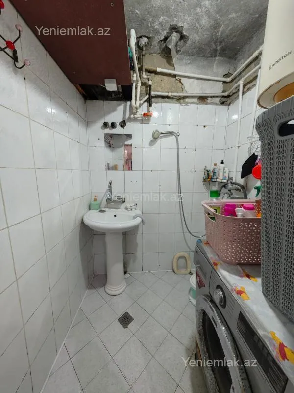 Satılır 3 otaqlı köhnə tikili 86 m²