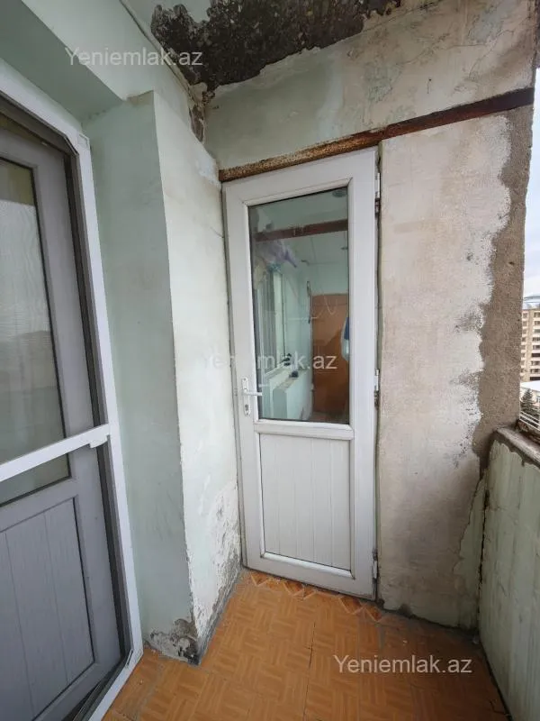 Satılır 3 otaqlı köhnə tikili 86 m²