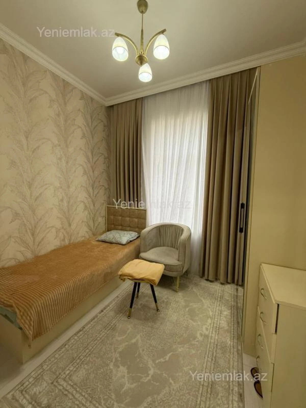 Satılır 4 otaqlı həyət evi 150 m²