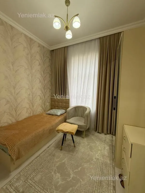 Satılır 4 otaqlı həyət evi 150 m²