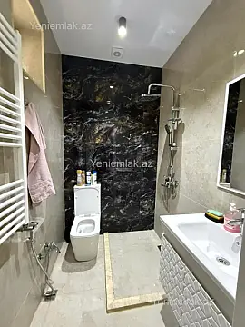 Satılır 4 otaqlı həyət evi 150 m²