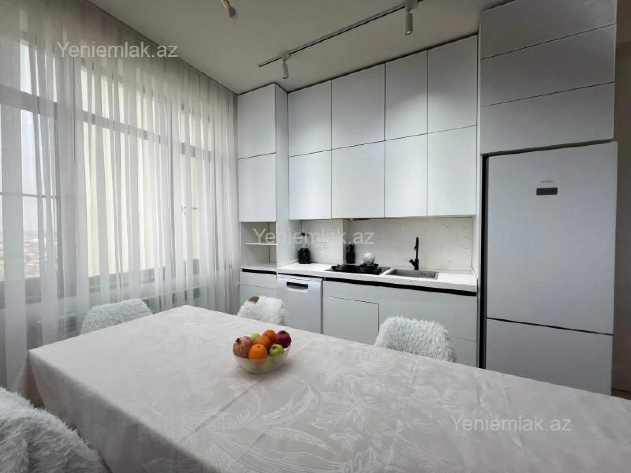 Satılır 3 otaqlı yeni tikili 79.1 m²