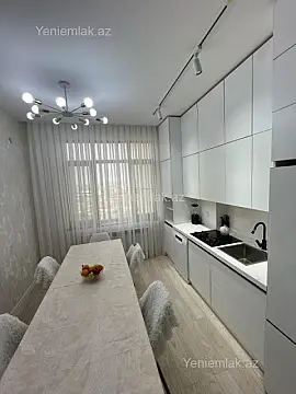 Satılır 3 otaqlı yeni tikili 79.1 m²