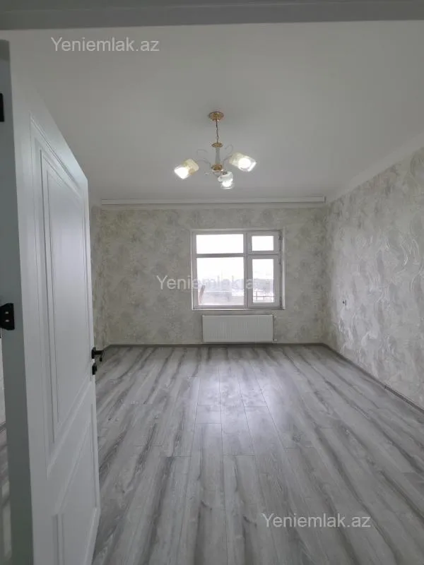 Satılır 2 otaqlı köhnə tikili 65 m²