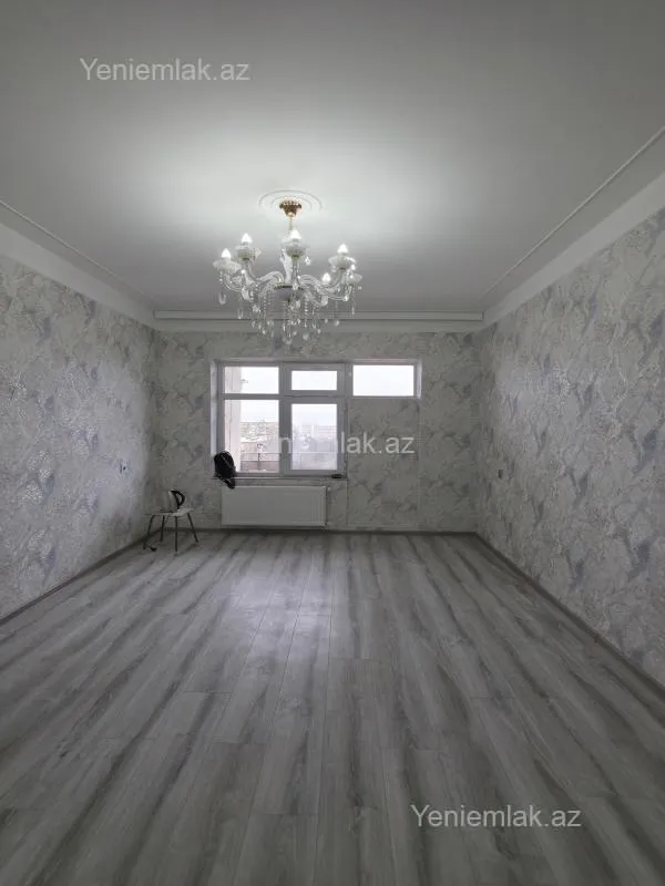 Satılır 2 otaqlı köhnə tikili 65 m²