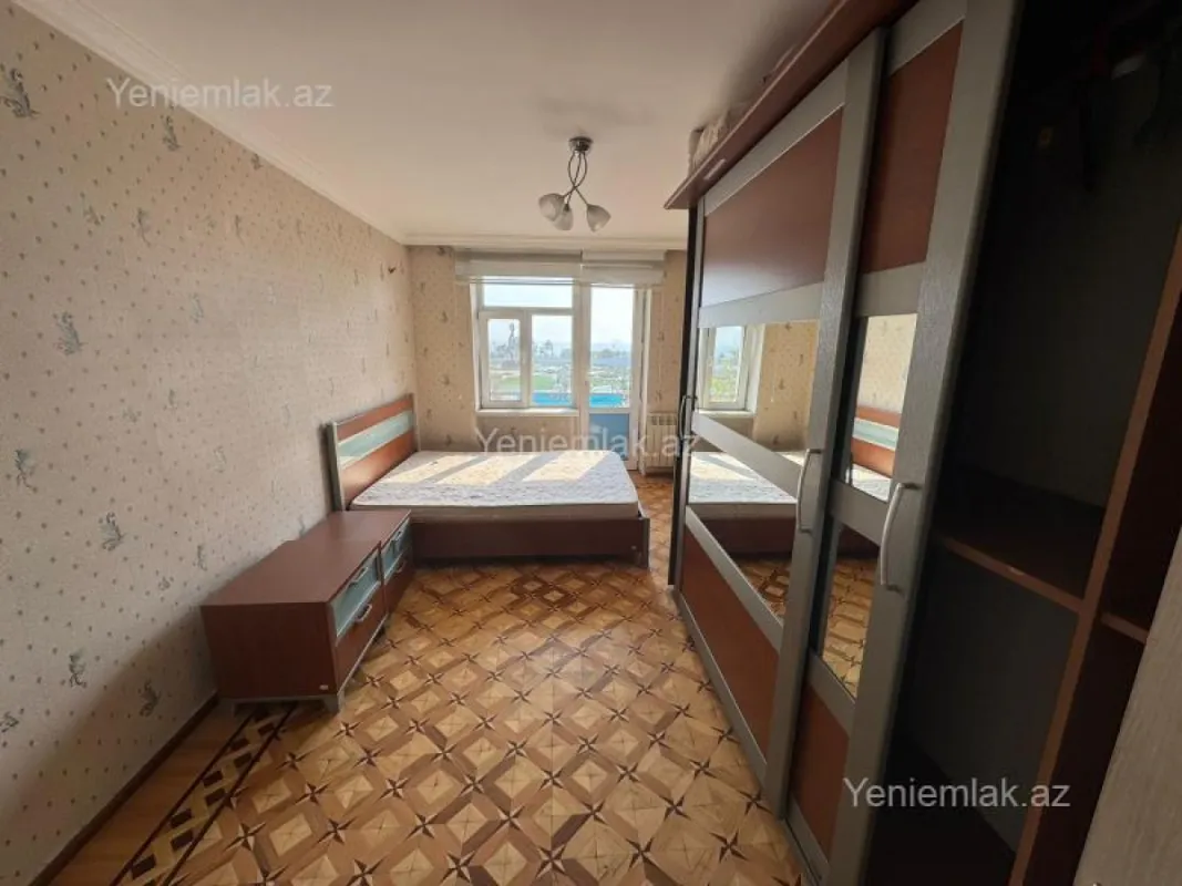 Satılır 3 otaqlı köhnə tikili 70 m²