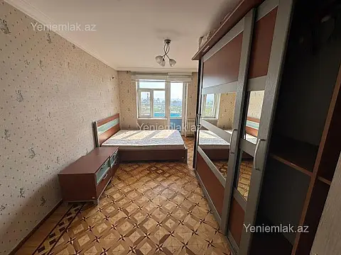 Satılır 3 otaqlı köhnə tikili 70 m²