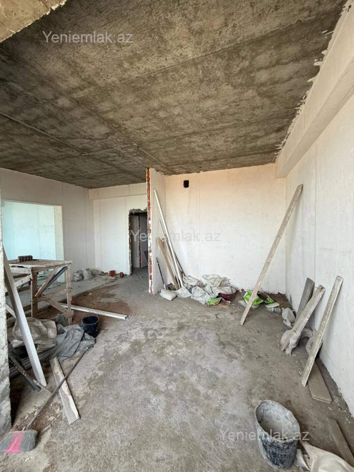 Satılır 3 otaqlı yeni tikili 135 m²