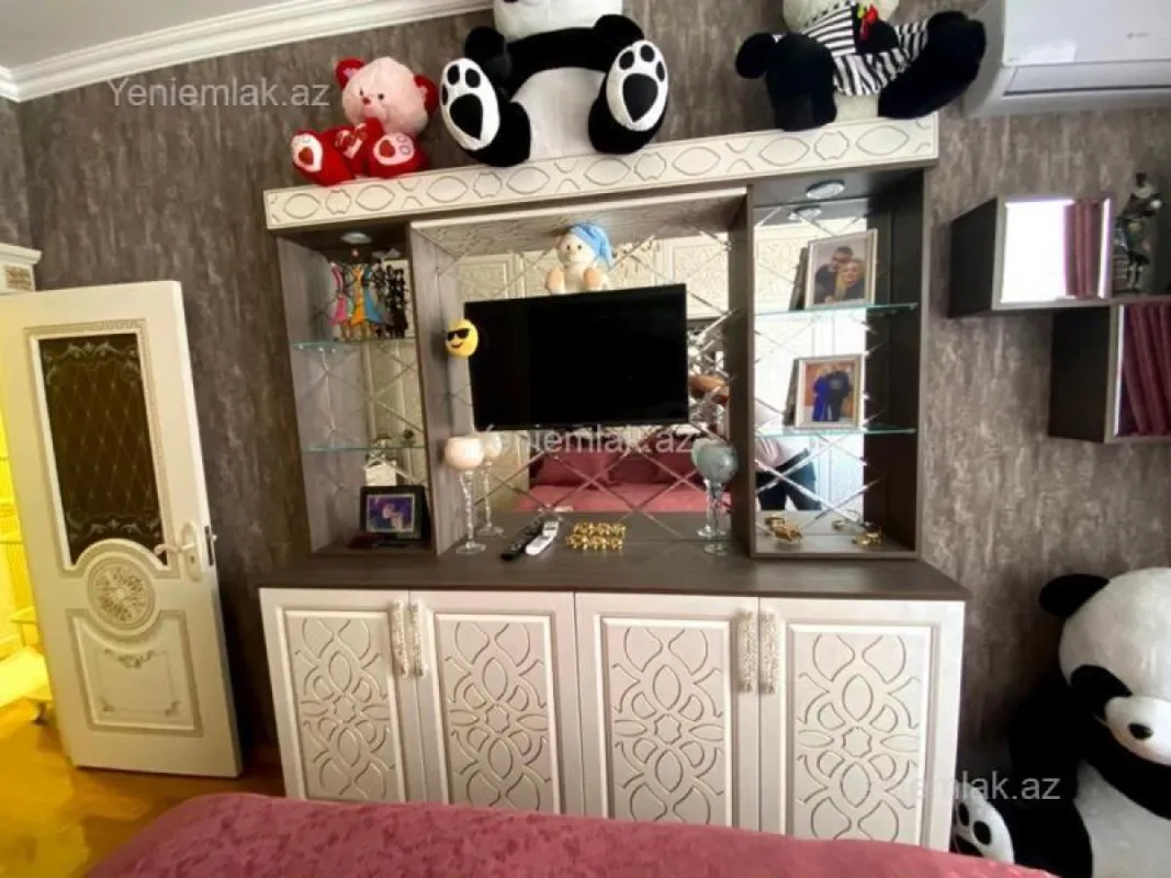 Satılır 2 otaqlı yeni tikili 68 m²