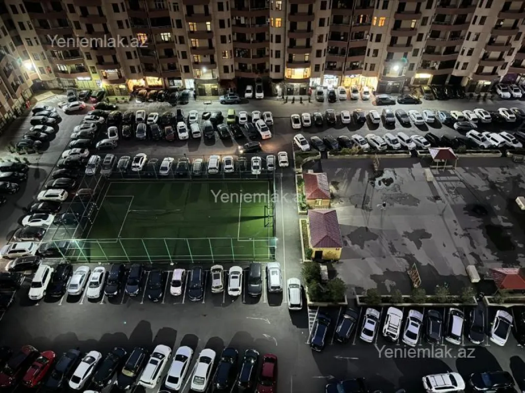 Satılır 3 otaqlı yeni tikili 137 m²