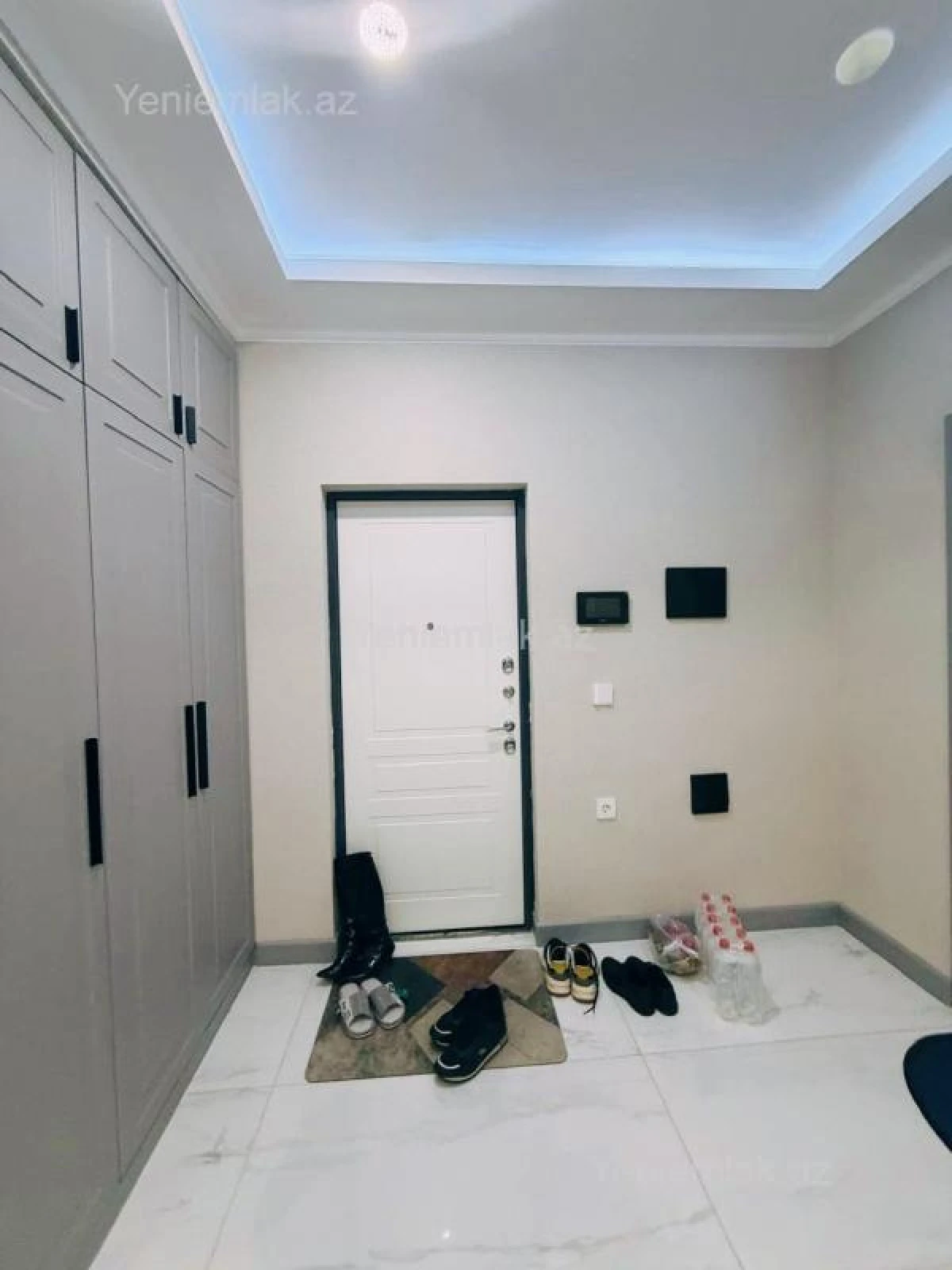 Satılır 2 otaqlı yeni tikili 64 m²