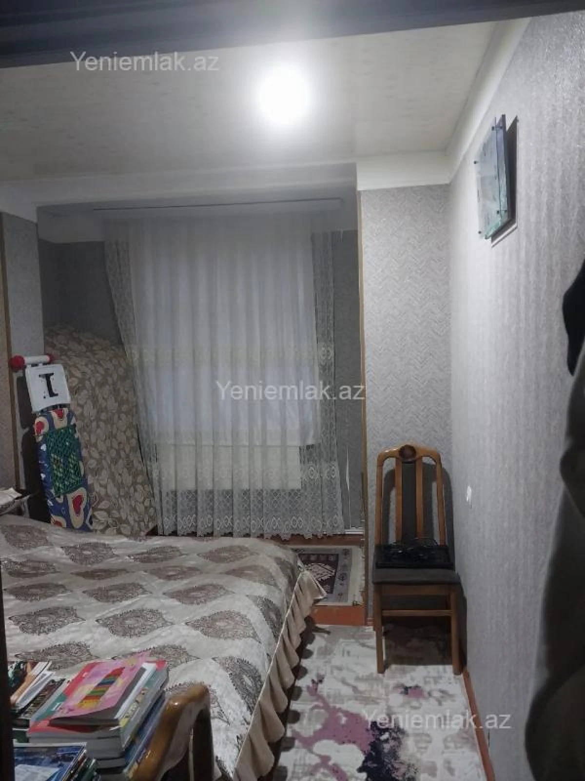 Satılır 1 otaqlı köhnə tikili 36 m²