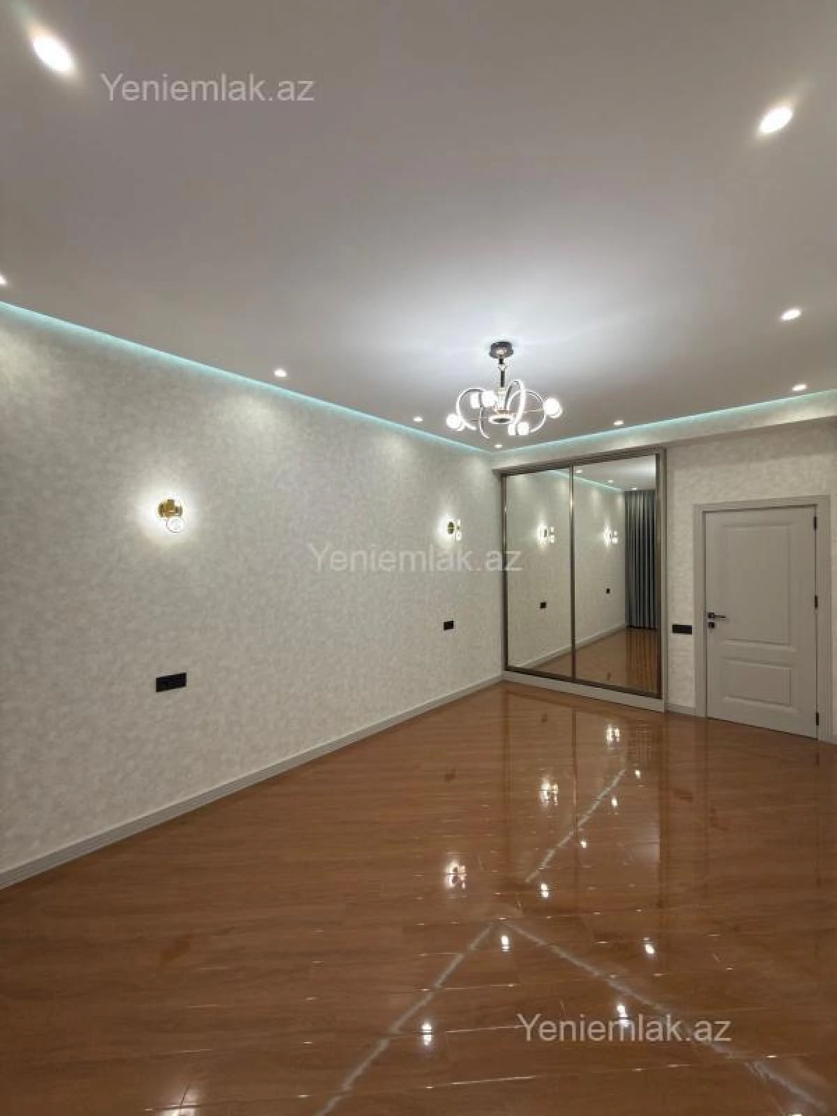 Satılır 3 otaqlı yeni tikili 148 m²