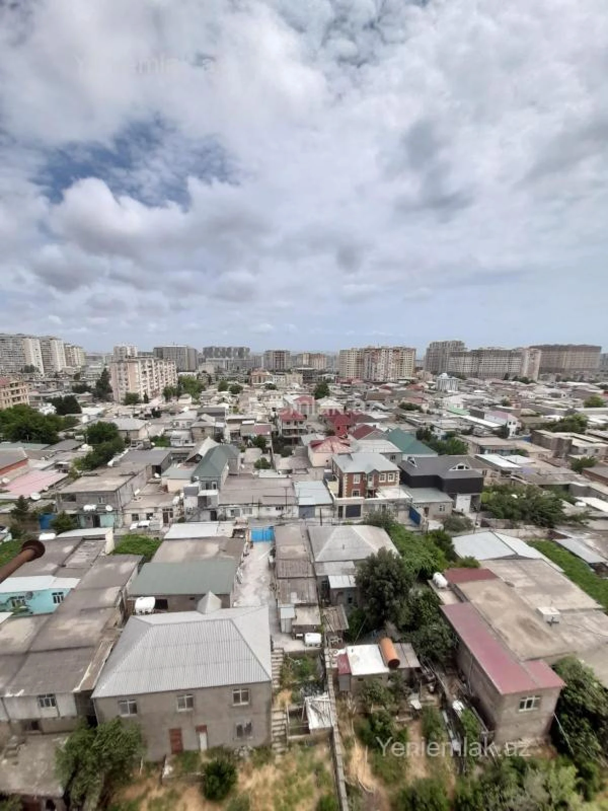 Satılır 3 otaqlı yeni tikili 150 m²