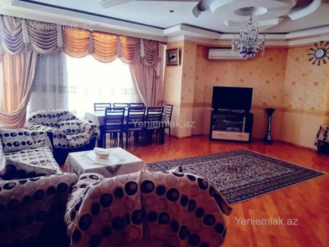 Satılır 3 otaqlı yeni tikili 150 m²