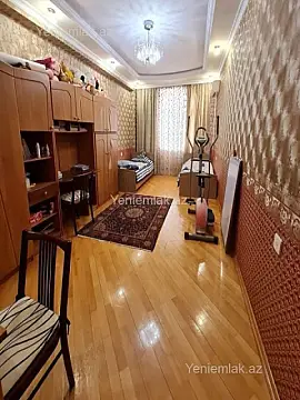 Satılır 3 otaqlı yeni tikili 150 m²