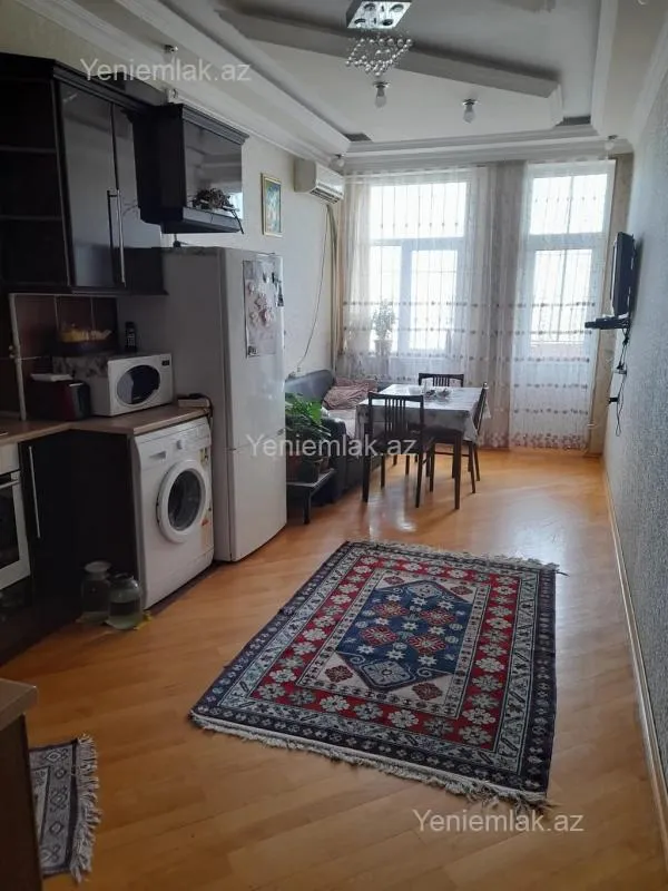 Satılır 3 otaqlı yeni tikili 150 m²